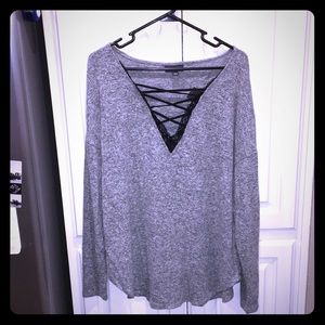 Lace & tie grey sweater - Bold Elements